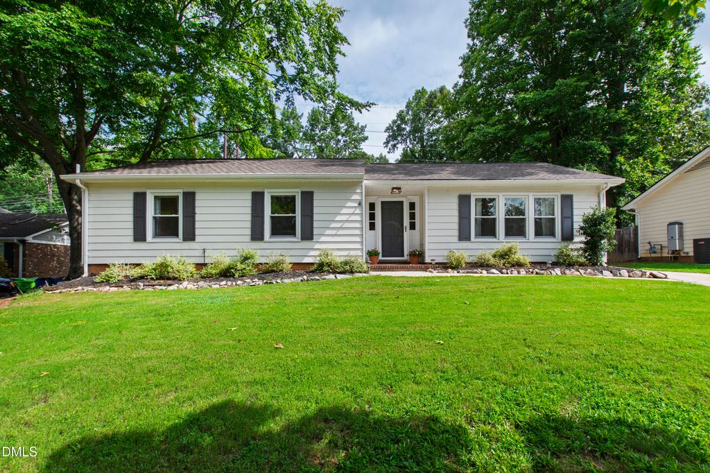 709 Dawnwood Court, Raleigh, NC 27609