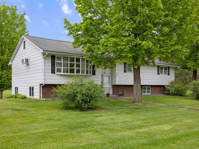 104 New Paltz Road, Highland, NY 12528