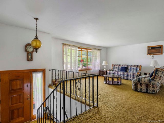 104 New Paltz Road, Highland, NY 12528