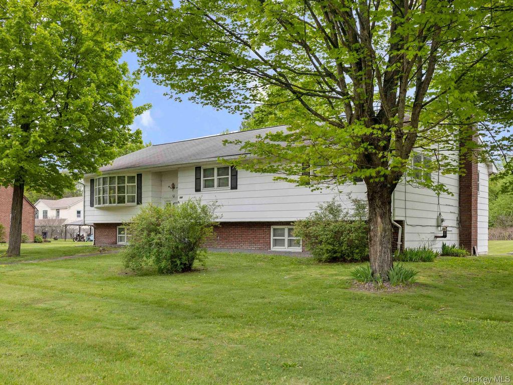 104 New Paltz Road, Highland, NY 12528
