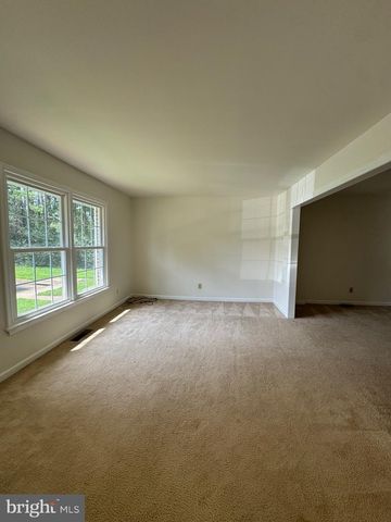 4503 GARFIELD CT, Fredericksburg, VA 22408
