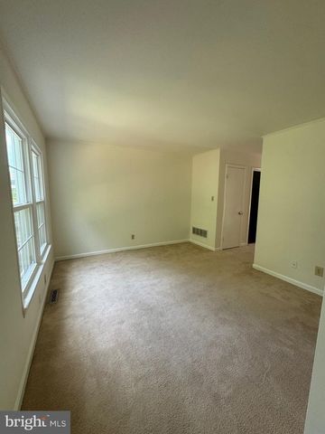 4503 GARFIELD CT, Fredericksburg, VA 22408
