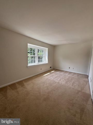 4503 GARFIELD CT, Fredericksburg, VA 22408