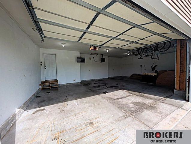 5230 N 13 Street, Lincoln, NE 68521