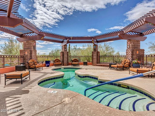 2927 W PLUM HOLLOW Drive, Anthem, AZ 85086