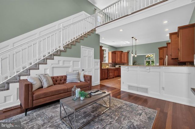 1364 COLLEGE HILL DR, Cheyney, PA 19319