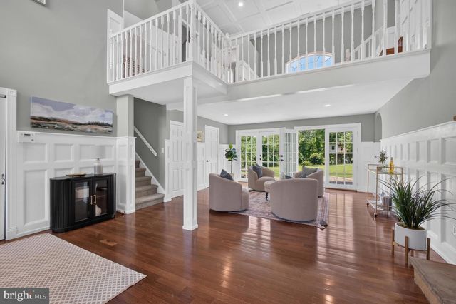 1364 COLLEGE HILL DR, Cheyney, PA 19319