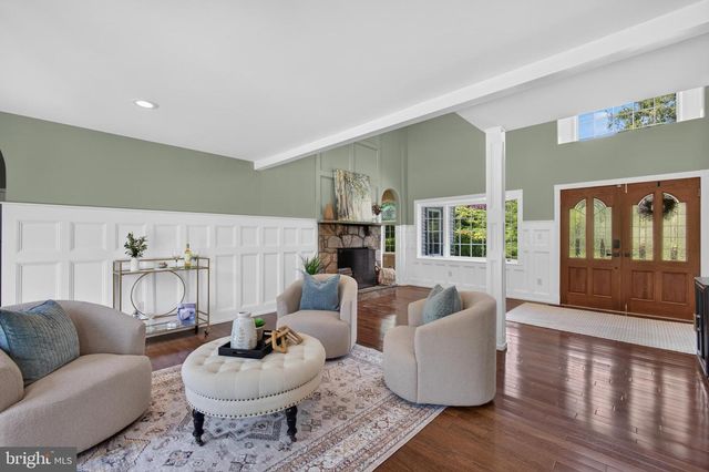 1364 COLLEGE HILL DR, Cheyney, PA 19319