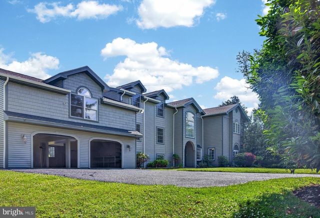 1364 COLLEGE HILL DR, Cheyney, PA 19319