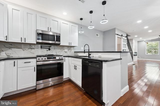 320 E TULPEHOCKEN ST, Philadelphia, PA 19144