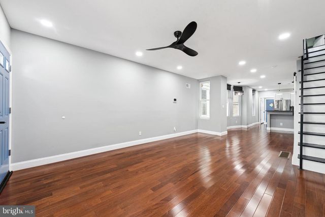 320 E TULPEHOCKEN ST, Philadelphia, PA 19144