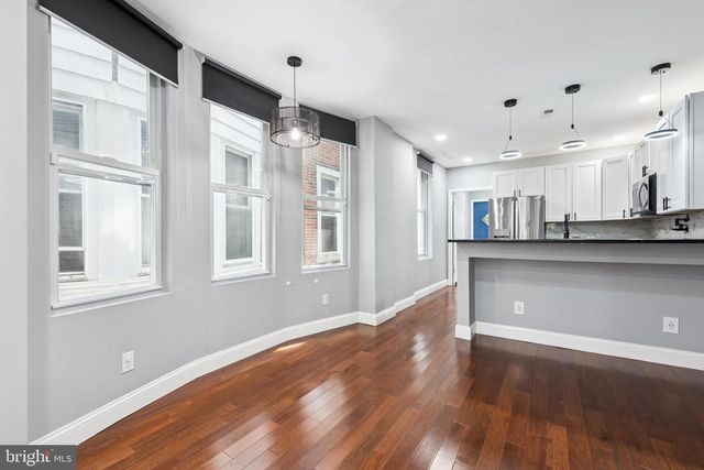 320 E TULPEHOCKEN ST, Philadelphia, PA 19144