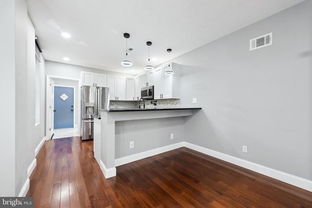 320 E TULPEHOCKEN ST, Philadelphia, PA 19144