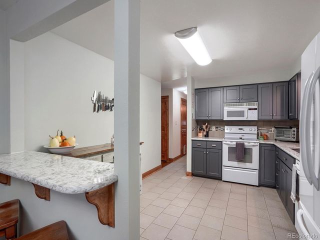 2090 Miller Street, Lakewood, CO 80215