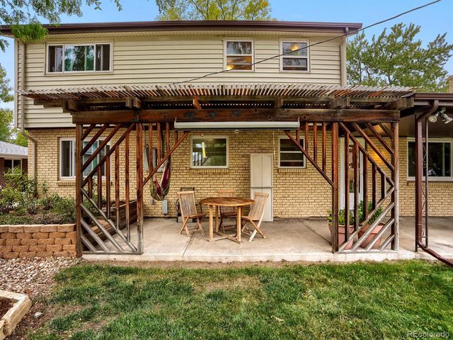 2090 Miller Street, Lakewood, CO 80215