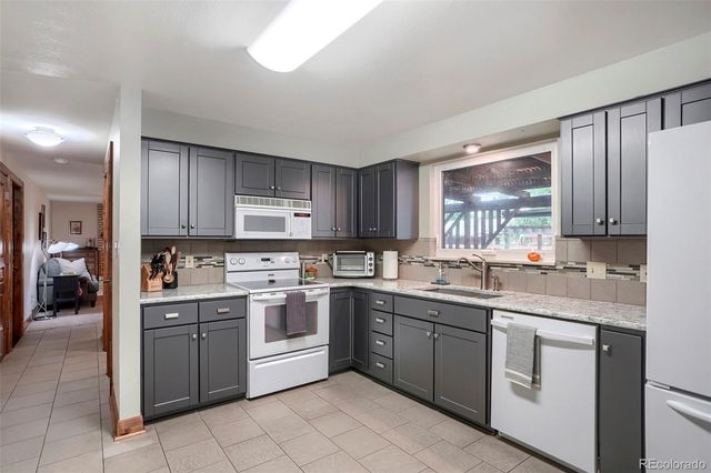 2090 Miller Street, Lakewood, CO 80215