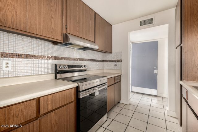 17859 N 40TH Street, Phoenix, AZ 85032