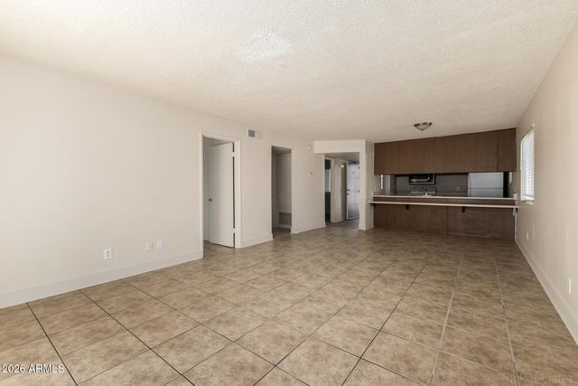 17859 N 40TH Street, Phoenix, AZ 85032