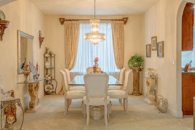 2563 Riviera Court, Tulare, CA 93274