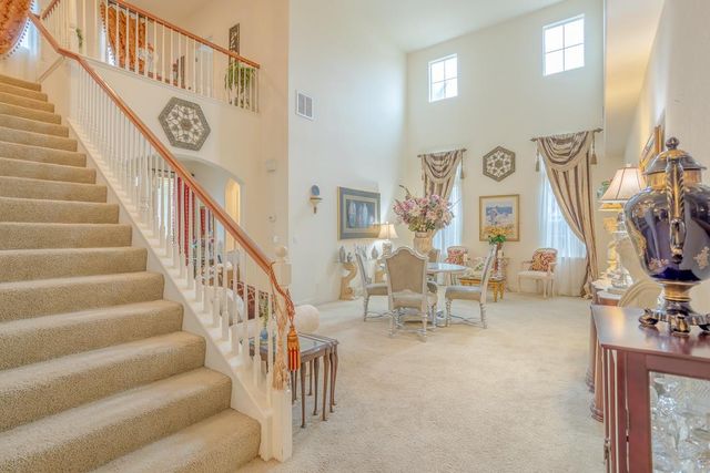 2563 Riviera Court, Tulare, CA 93274