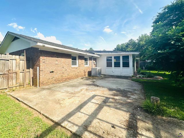 508 Northside Drive, Warner Robins, GA 31093