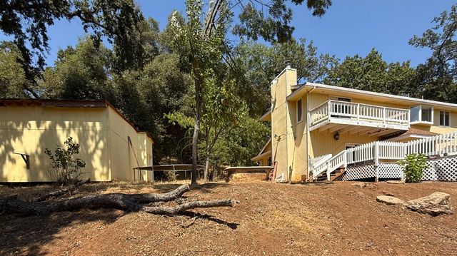 9985 Wendell Rd, Mountain Ranch, CA 95246