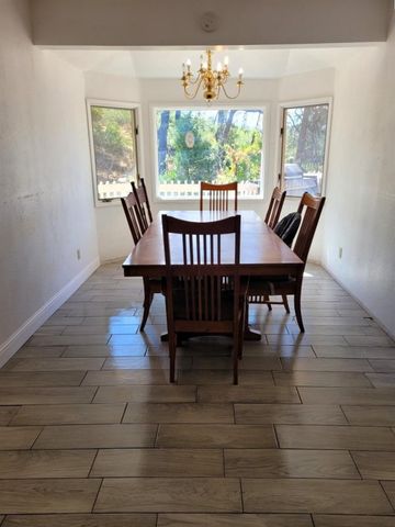 9985 Wendell Rd, Mountain Ranch, CA 95246