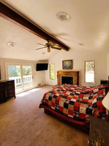 9985 Wendell Rd, Mountain Ranch, CA 95246