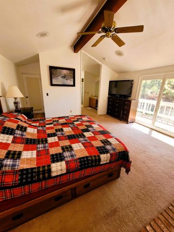 9985 Wendell Rd, Mountain Ranch, CA 95246