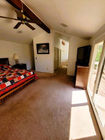 9985 Wendell Rd, Mountain Ranch, CA 95246