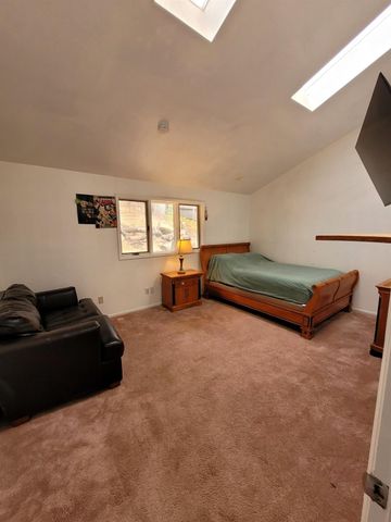 9985 Wendell Rd, Mountain Ranch, CA 95246