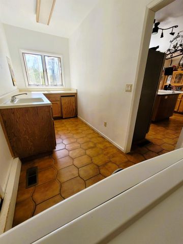 9985 Wendell Rd, Mountain Ranch, CA 95246