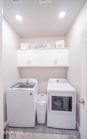 833 Via Glorieta, Sunland Park, NM 88063