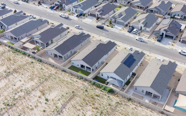 833 Via Glorieta, Sunland Park, NM 88063