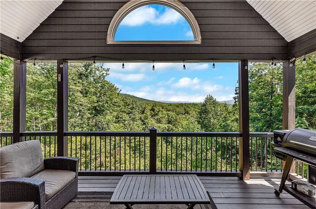 232 Jocassee Ridge Way, Salem, SC 29676