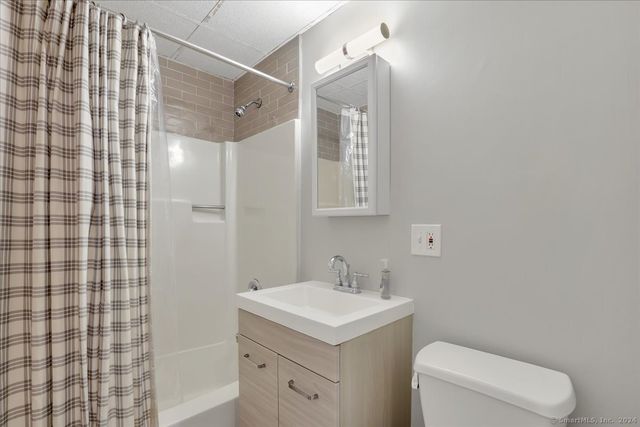 222 Williams Street East 416, Glastonbury, CT 06033