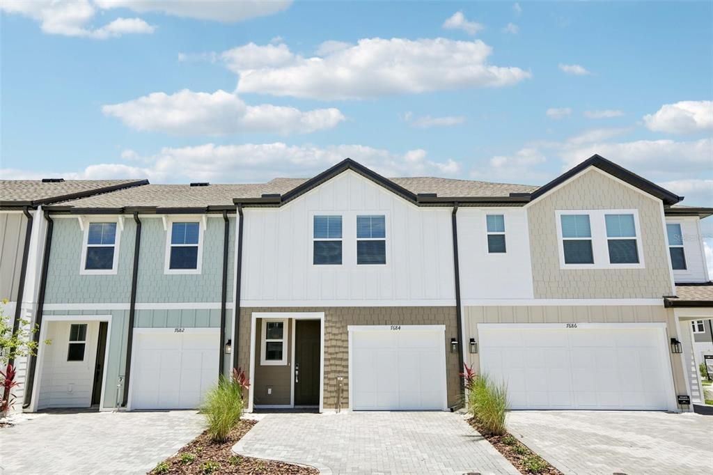 7645 DEER VALLEY CIR, Tampa, FL 33635