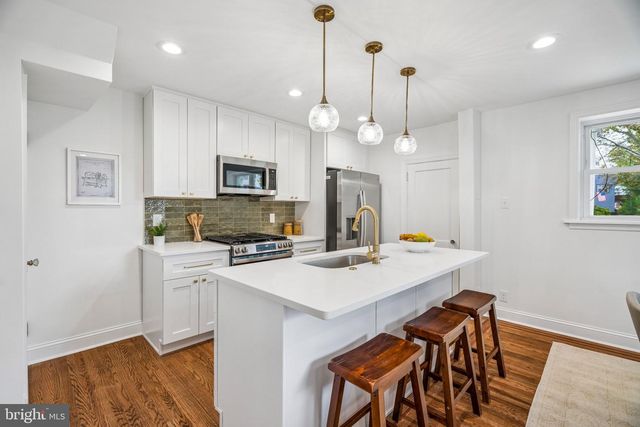3322 AINSLIE ST, Philadelphia, PA 19129