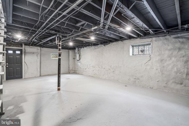 3322 AINSLIE ST, Philadelphia, PA 19129