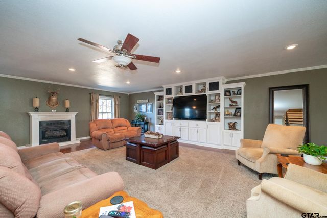 4538 W Loop 281, Longview, TX 75604