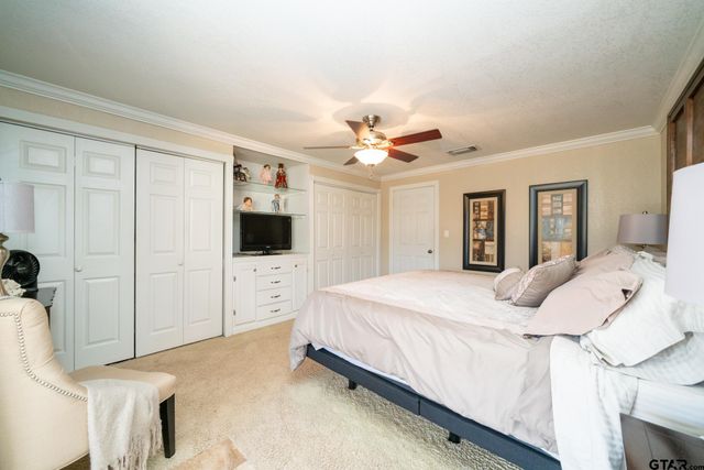 4538 W Loop 281, Longview, TX 75604