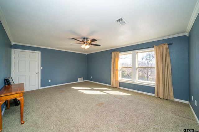 4538 W Loop 281, Longview, TX 75604