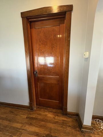 2653 N 73rd Avenue, Elmwood Park, IL 60707