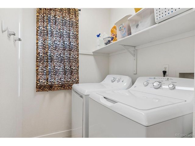 1402 Mulberry Ln, Highlands Ranch, CO 80129