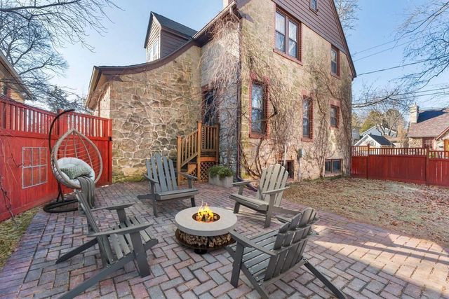 2646 Park Place, Madison, WI 53705