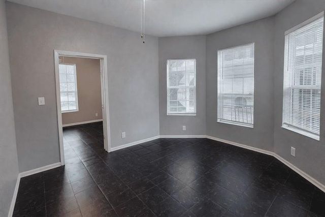 511 W Cleveland Street 1, Alvin, TX 77511