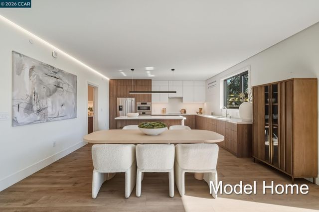 2966B Cherry Lane, Walnut Creek, CA 94597