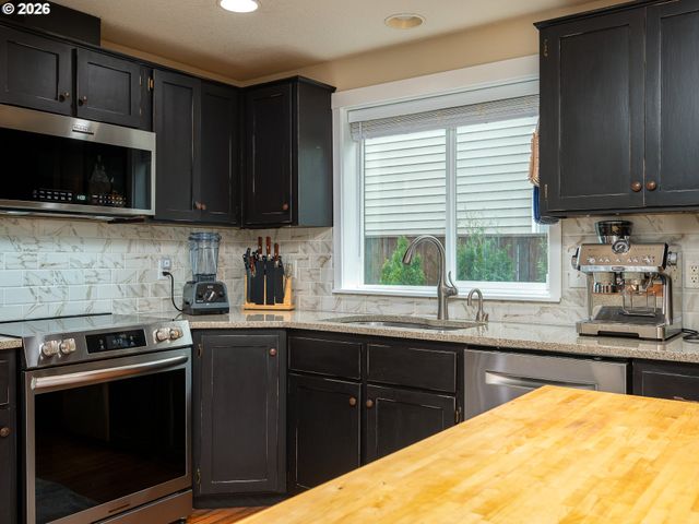 808 Nw 14TH Ave, Battle Ground, WA 98604