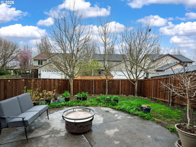 808 Nw 14TH Ave, Battle Ground, WA 98604