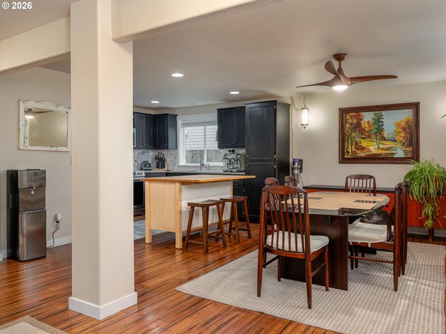 808 Nw 14TH Ave, Battle Ground, WA 98604